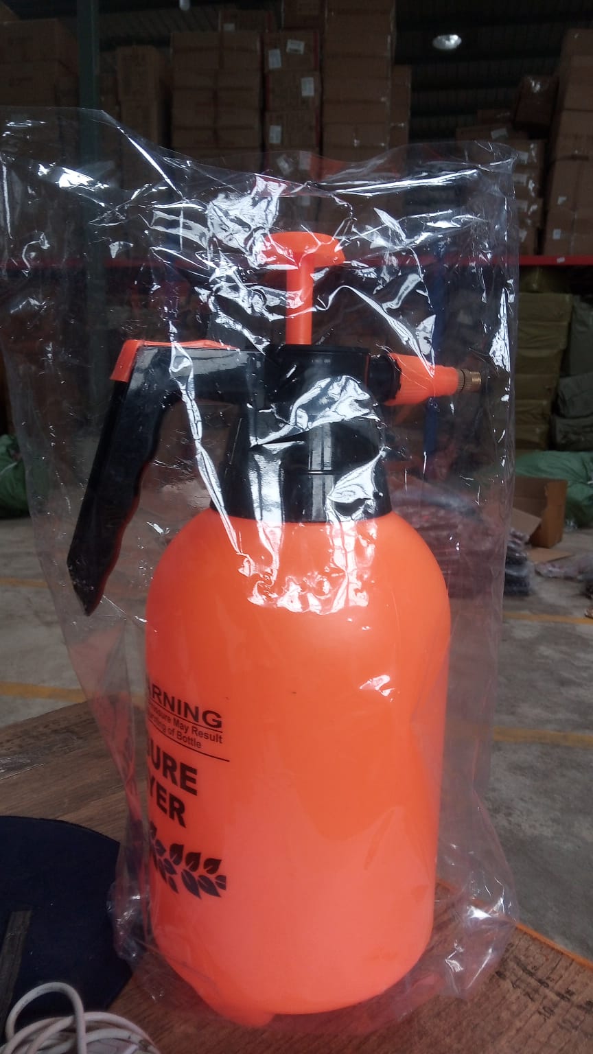 Water Sprayer Hand-held Pump Pressure Garden Sprayer - 2 L - Bhavnagar Deodap