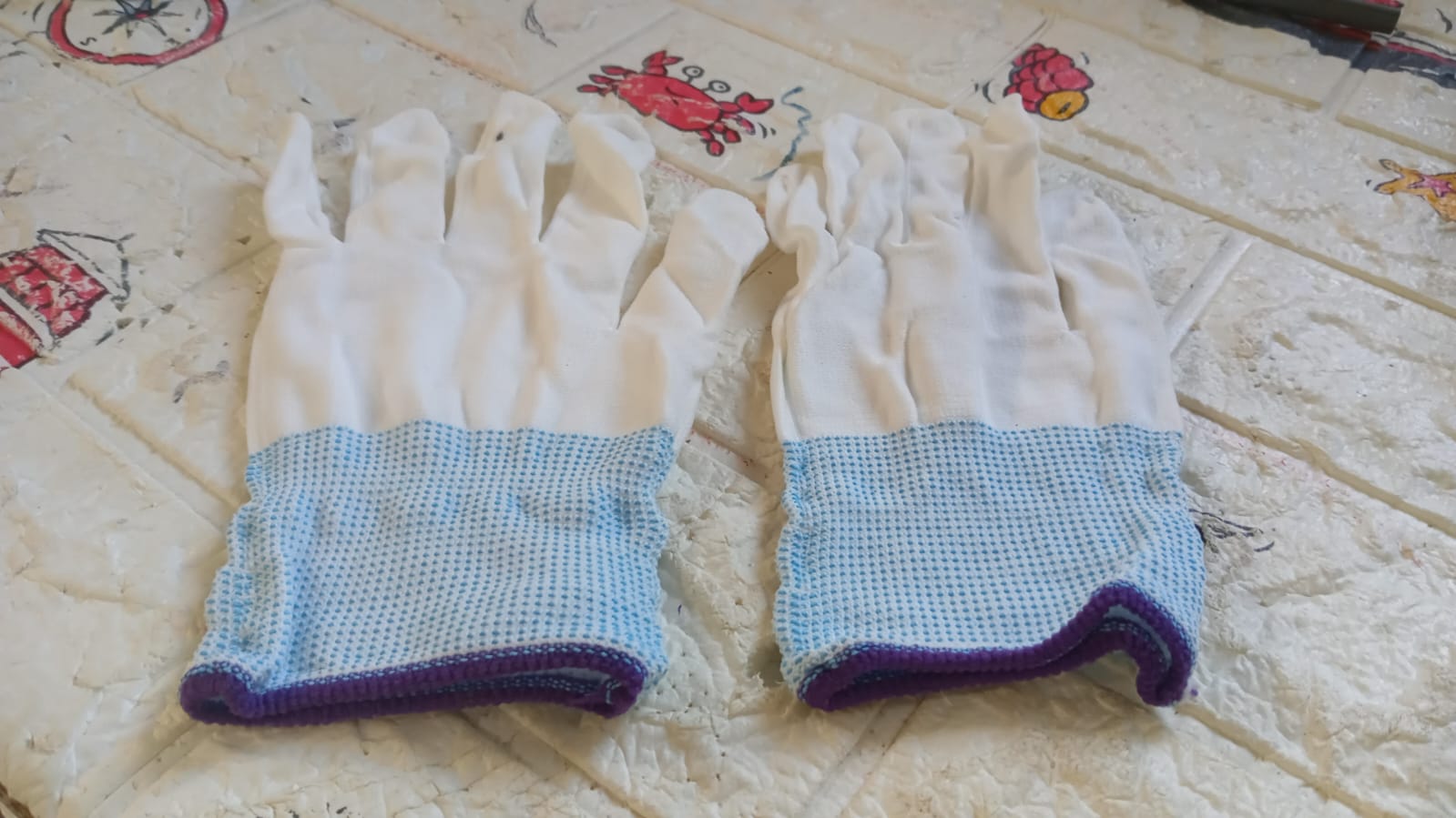 Small 1 Pair Cut Resistant Gloves Anti Cut Gloves Heat Resistant, Nylon Gloves, Kint Safety Work Gloves High Performance Protection. - Bhavnagar Deodap