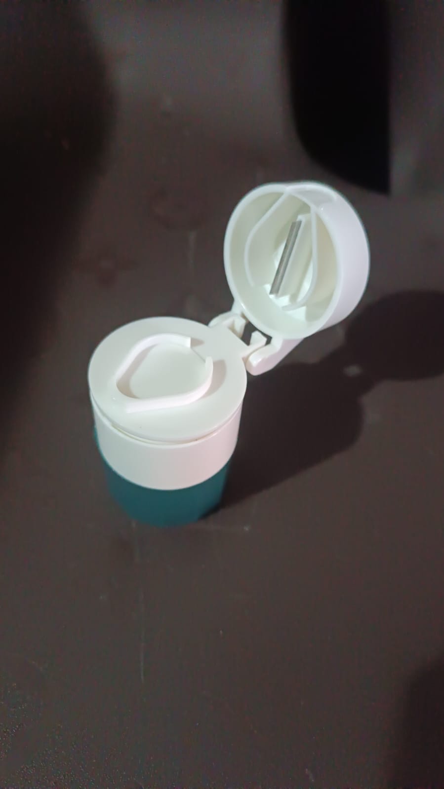 Pill Crusher and Grinder 4 in 1 Pill Crusher - Bhavnagar Deodap