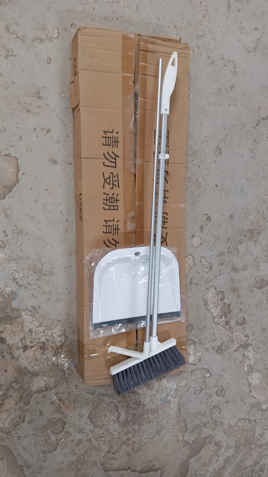 Broom and Dustpan Cleaning Set Long Handled Dustpan and Brush Handle Dust Pan Broom Sweeper Long Handle Broom and Dustpan Set for Kitchen,Home,Lobby Schools,Hospital etc. - Bhavnagar Deodap