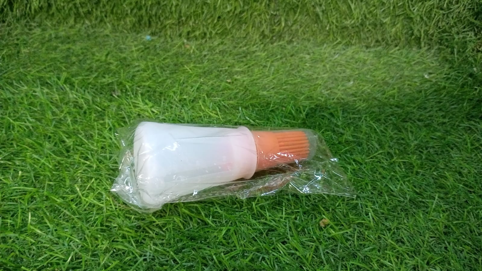 Silicone Cooking Oil Bottle With Basting Brush (Cap Not Include) - Bhavnagar Deodap