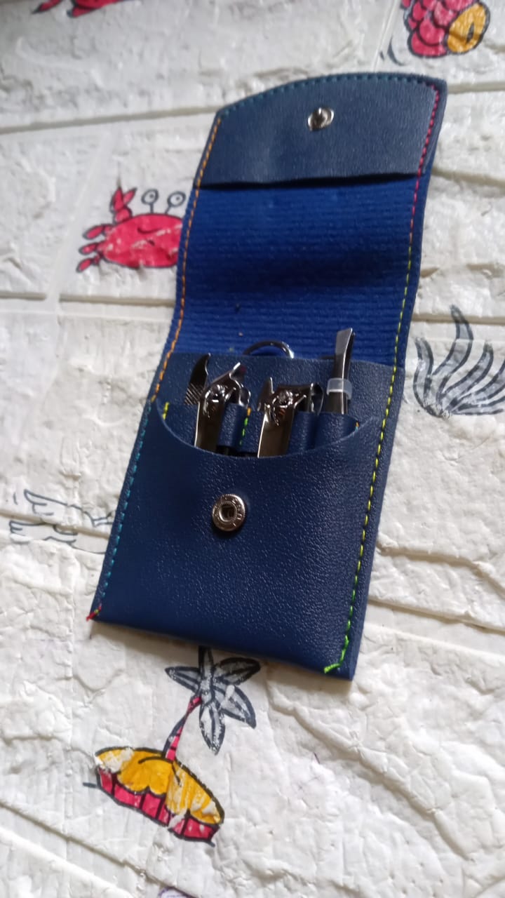 7pc Nail Clipper Kit, Fingernail Clipper, Manicure Set, Stainless Steel Nail Cutter Set ,Manicure Toe Nail Clippers Care Tools with Lightweight and Beautiful Travel Case (7Pc Set) - Bhavnagar Deodap