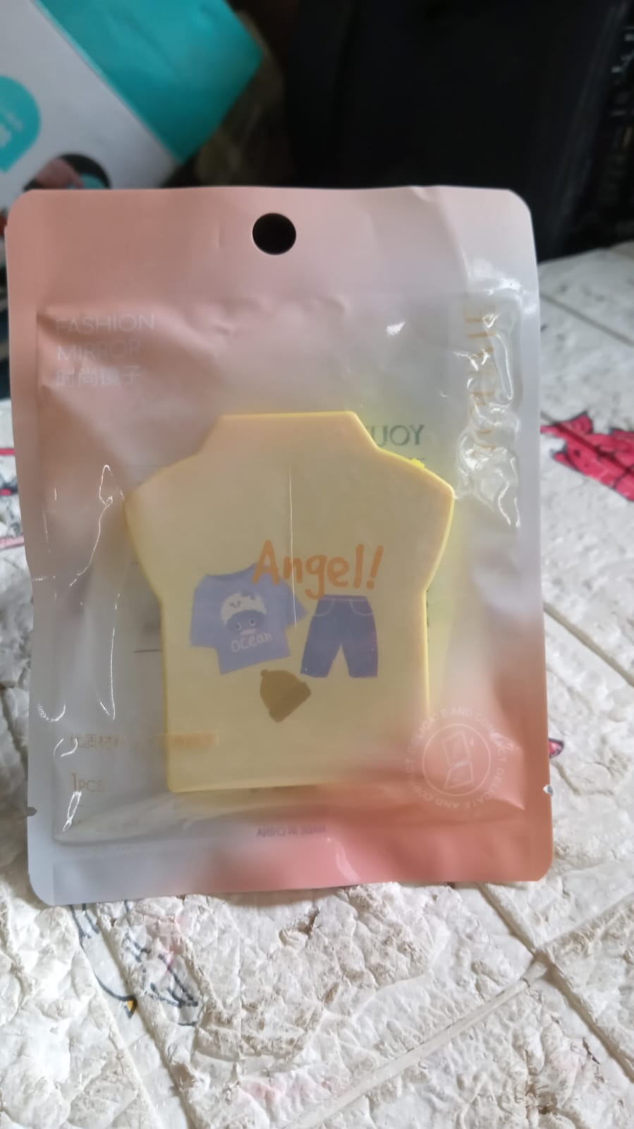 Combo Of Hair Comb And Mirror Set For Women And Girls Casual And Travelling Use Folding Pocket Hairbrush, Mini Hair Comb Compact Travel Size, Hair Massage Comb, For Men Women And Girls - Bhavnagar Deodap