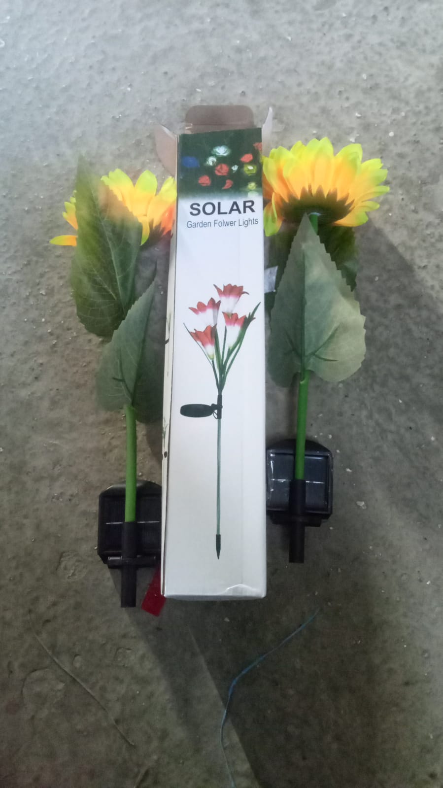 2 Pc Outdoor Solar Sunflower Lights Intelligent Light Control Waterproof Garden Landscape Stake Light - Bhavnagar Deodap